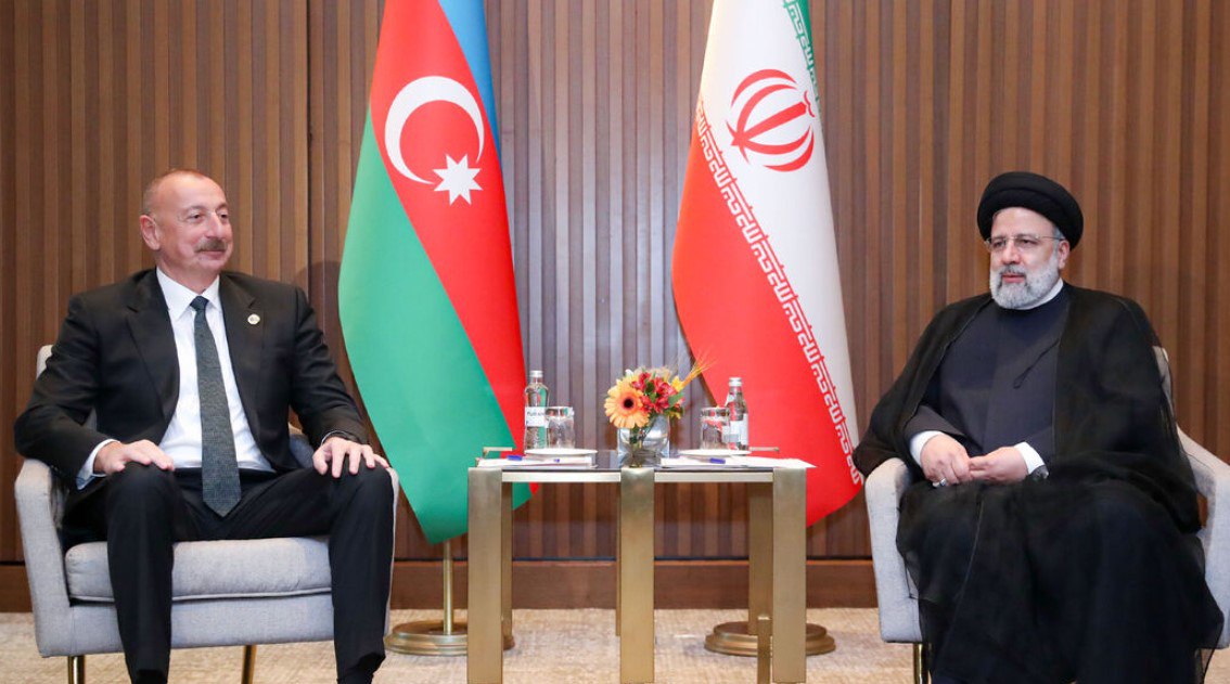 دیدار روسای جمهور ایران و آذربایجان؛ ایران با هر گونه حضور نظامی بیگانه در منطقه قفقاز مخالف است